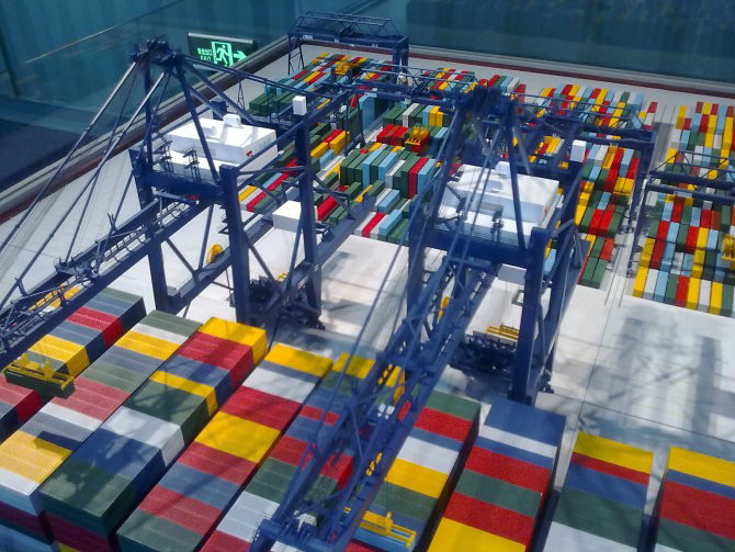 渠县港口集装箱堆场